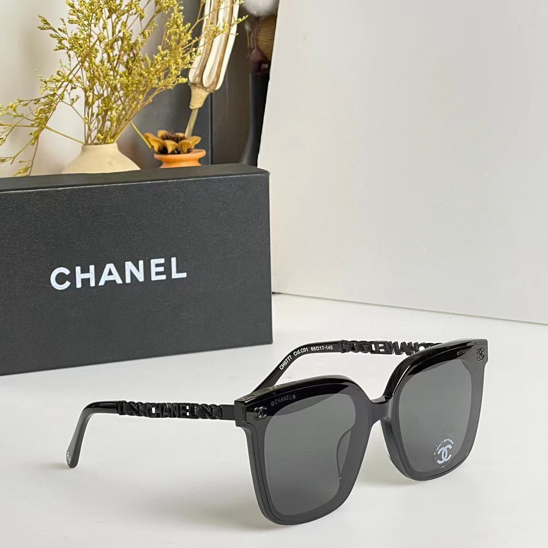 Black Square Luxury Sunglasses