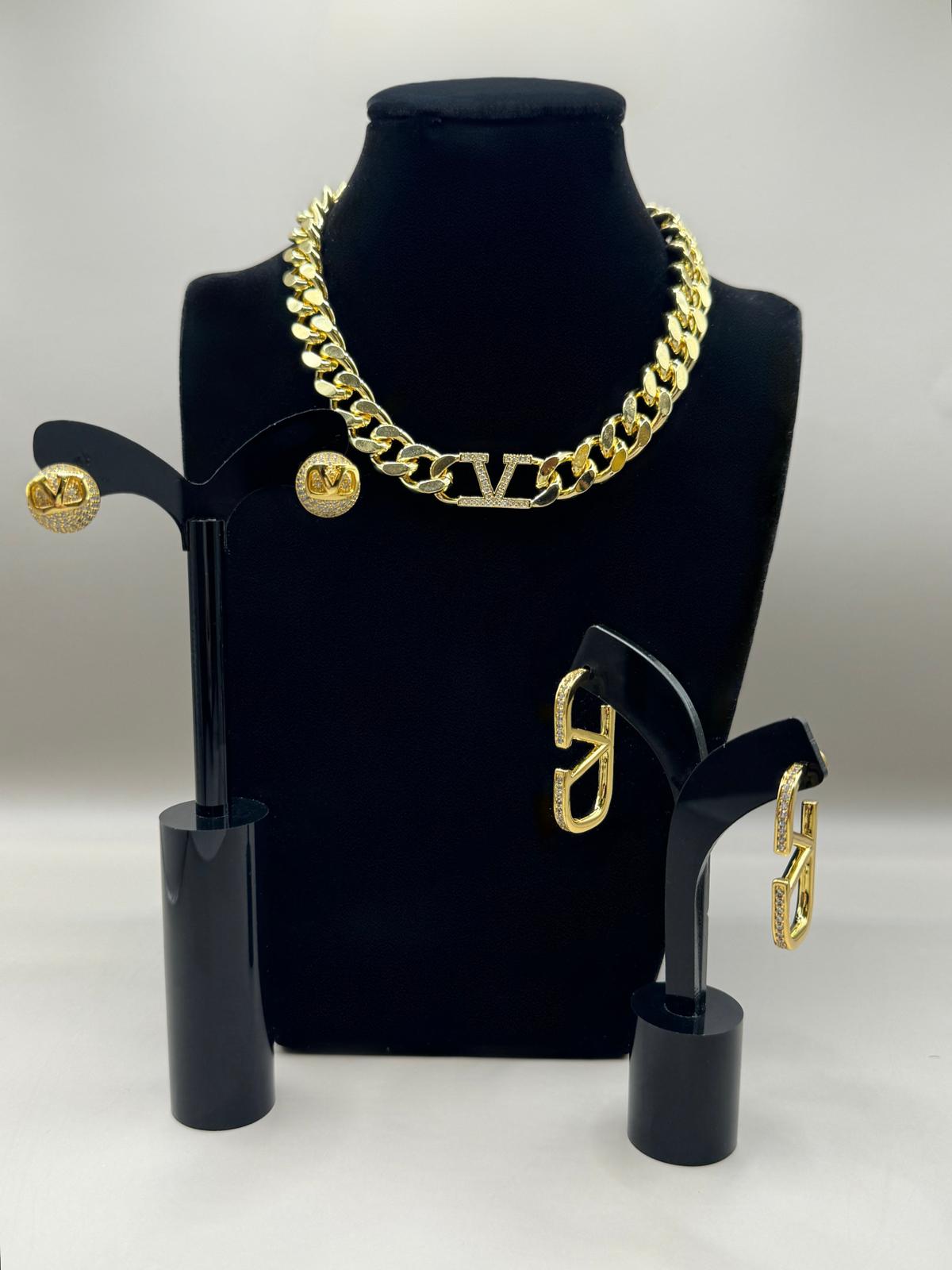 Luxury Bold Link Necklace & Earrings Set